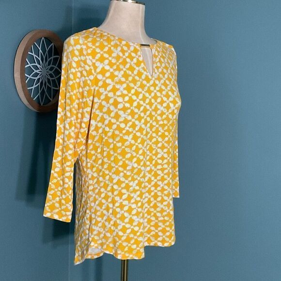 Michael Kors Womens Geometric 3/4 Sleeve Jersey Keyhole Top Yellow White Small - Picture 7 of 10